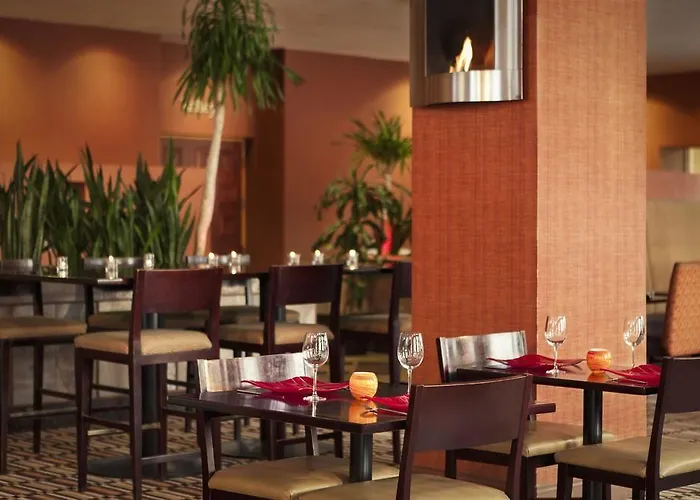 Wyndham Phoenix Airport - Hotel 3*
