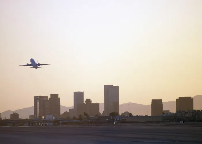 Wyndham Phoenix Airport - Hotel 3*